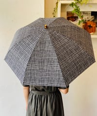 <women>Bon Bon Store(ボンボンストア)　ドローイングチェック　折り畳み傘(晴雨兼用)／ブラック