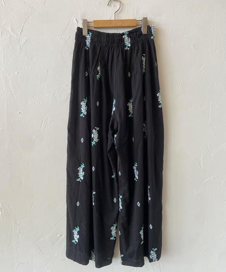 <women>ne Quittez pas(ヌキテパ) Cotton Voile Jasmine Embroidery Gather Pants（010661WT3) ●送料無料●