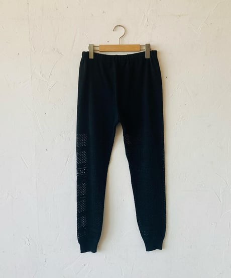 【SALE】 <women>Porter des boutons(ポルテデブトン) 透かし編みニットレギンス(P-23128)/ブラック●クリックポストにて発送 送料無料●