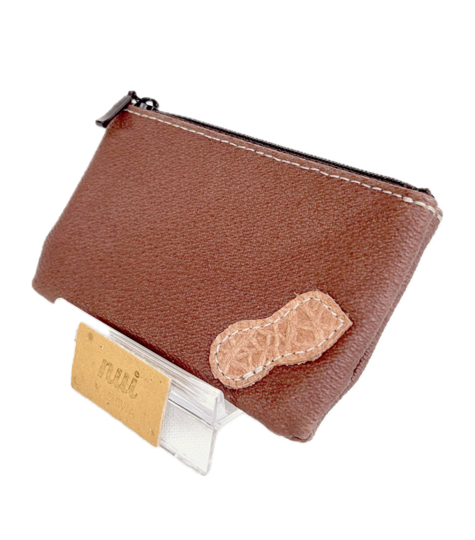 ポーチ 【ピーナッツレザー®】（PVC) | Harito by NUIZAEMON