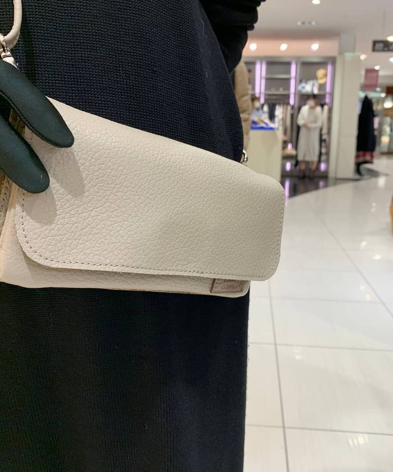 杏衣餅2025さん専用 極厚ヌメ革お財布ポシェット お財布ポシェット | Harito by NUIZAEMON