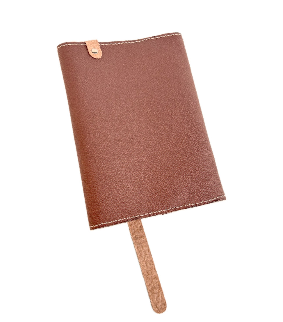 ブックカバー文庫本サイズ【ピーナッツレザー®】 | Harito by NUIZAEMON