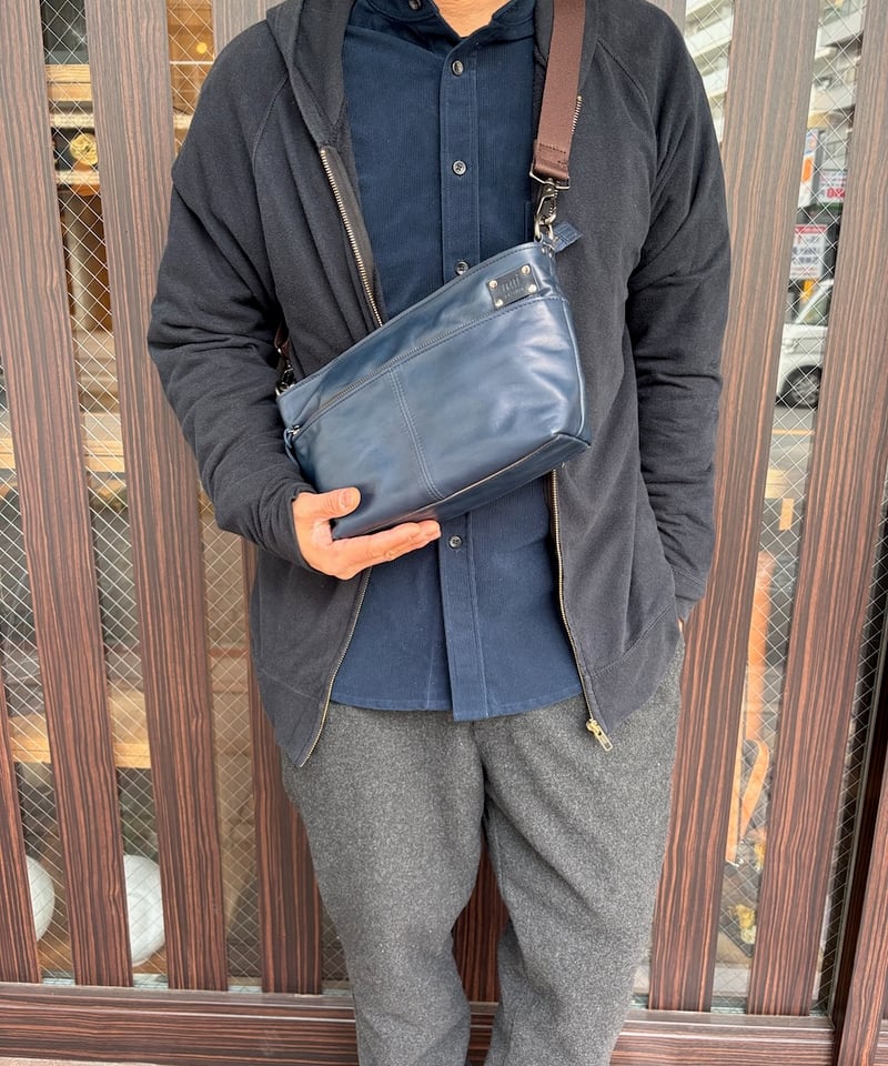ひろ!新品未使用　牛革ショルダーニッキ　ぬいざえもん ニッキⅡ ショルダーバッグ | Harito by 柏レザー