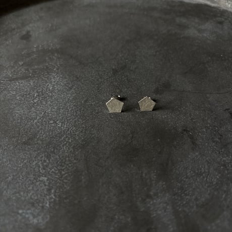 SILVER999 Pentagon mini ピアス／イヤリング