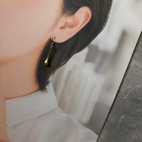 真鍮 long drop  ピアス／イヤリング