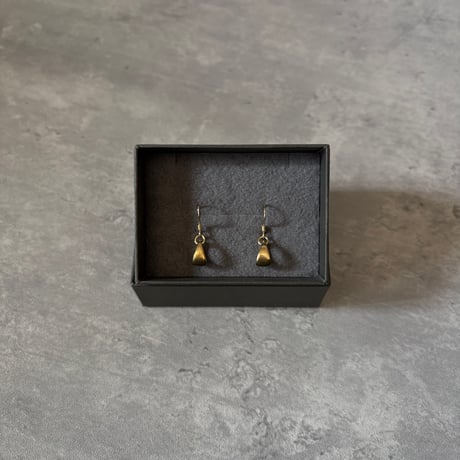 真鍮 KUU ピアス／イヤリング