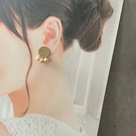 circle three pearl <ピアス / イヤリング>