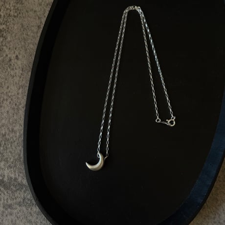 IRONO Crescent Moon SV925