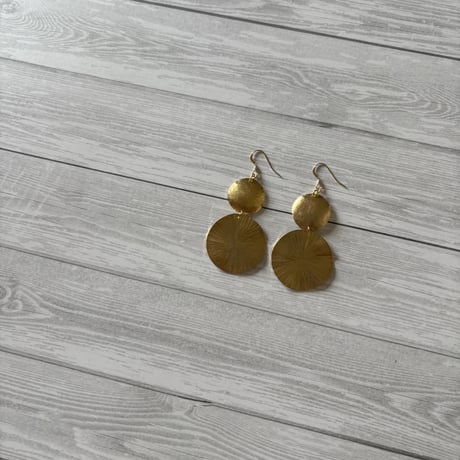 Sun & moon brass W <ピアス / イヤリング>