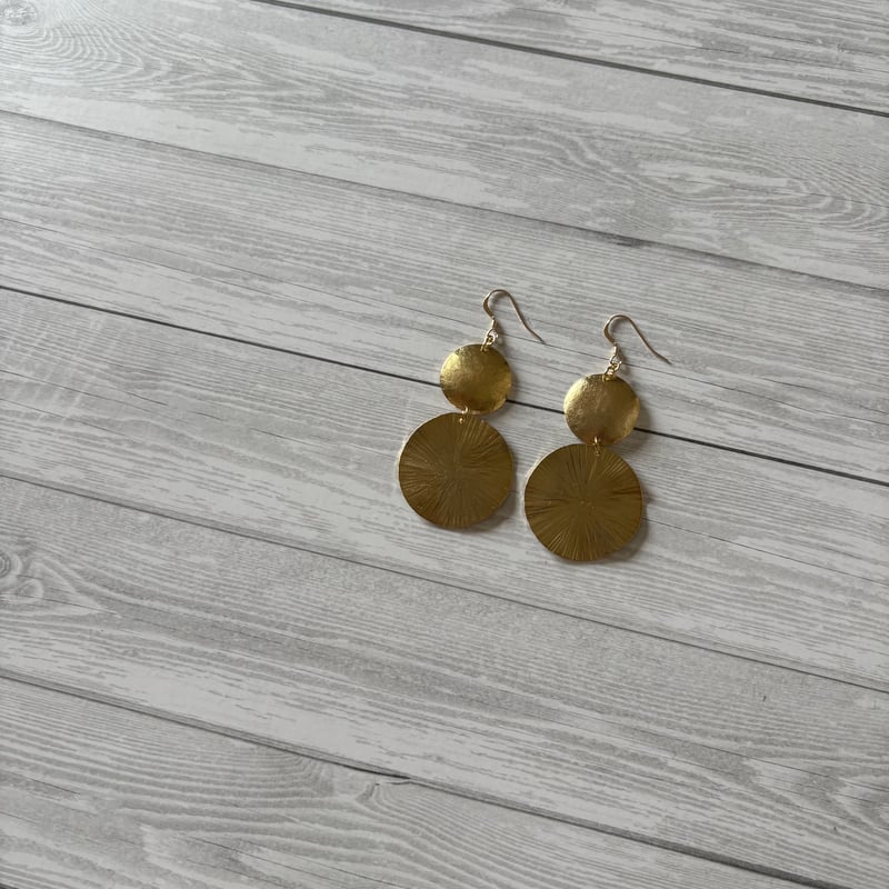 mayumimurasawa / MOON ピアス / brass / 真鍮 FULL Moon brass <ピアス / イヤリング> | IRONO Handwor