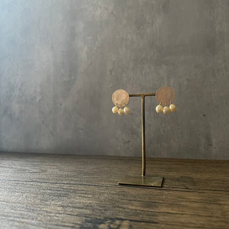 circle three pearl <ピアス / イヤリング>