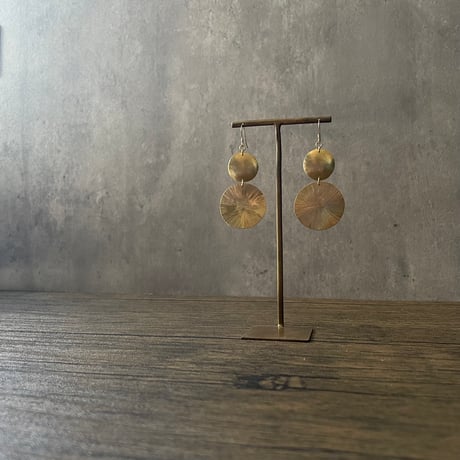 Sun & moon brass W <ピアス / イヤリング>