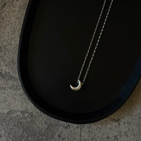 IRONO Crescent Moon SV925