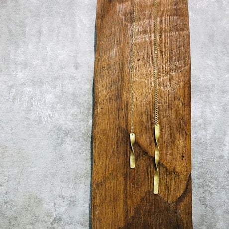 Twist brass medium ネックレス