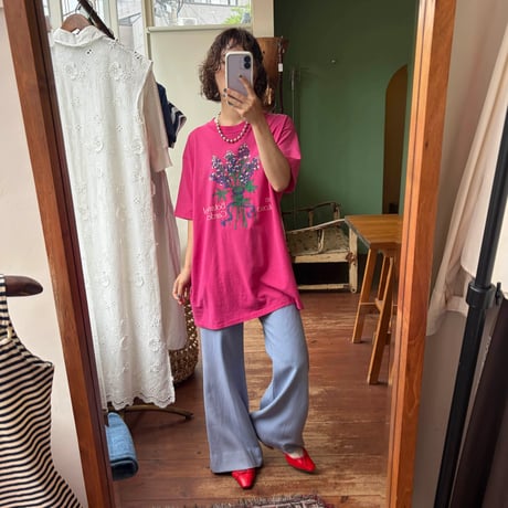 floral print tee