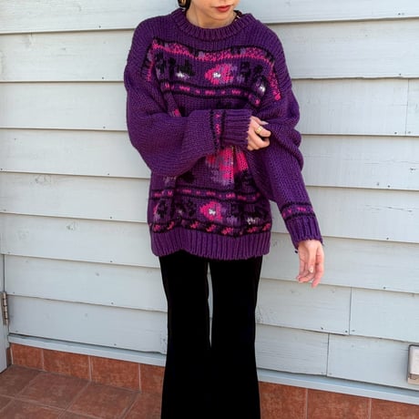 flower pattern purple sweaterc