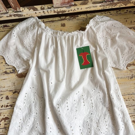 embroidery design blouse