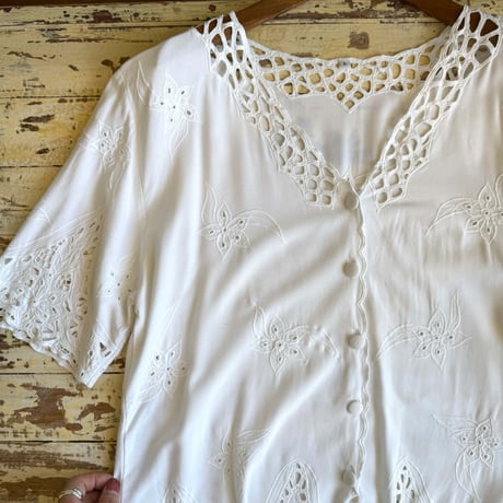 cutwork lace s/s shirt