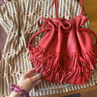 lether fringe shoulder bag