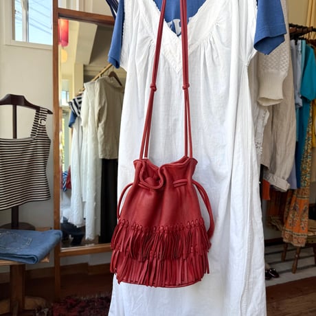 lether fringe shoulder bag