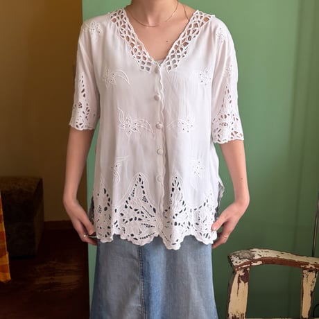 cutwork lace s/s shirt