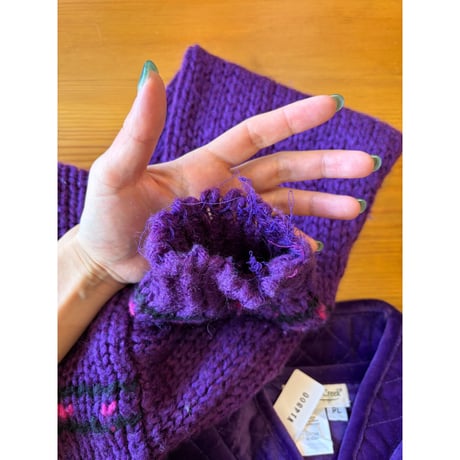 flower pattern purple sweaterc