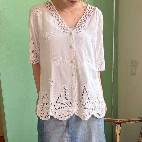 cutwork lace s/s shirt