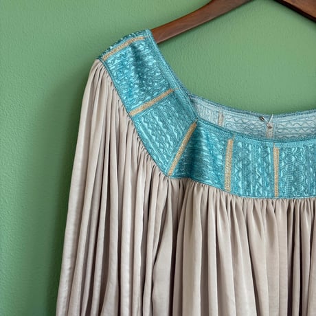 embroidery design tunic🪡