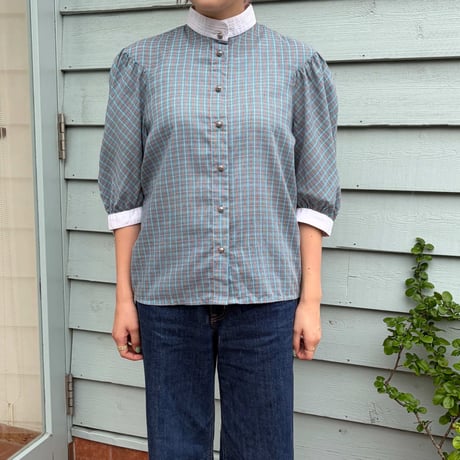 puff sleeve blouse