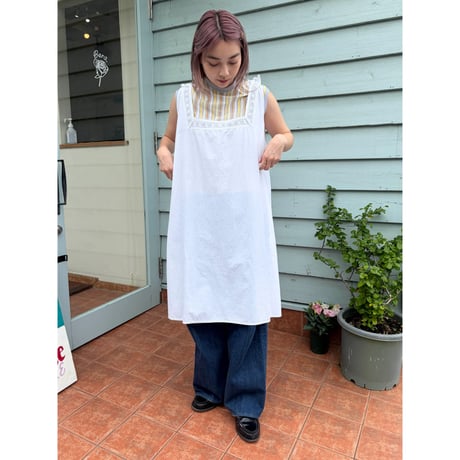 sleeveless cotton dress