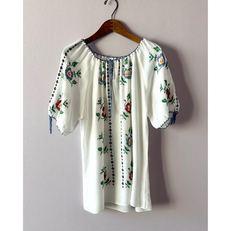 embroidery tunic | Bent