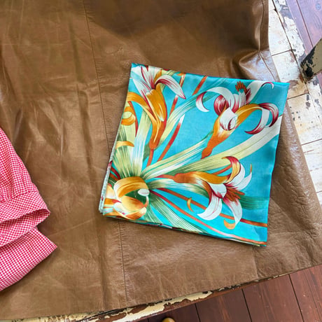 floral pattern scarf