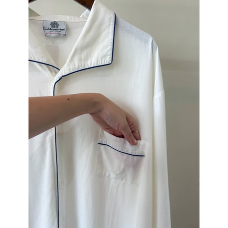 EUR sleeping shirt