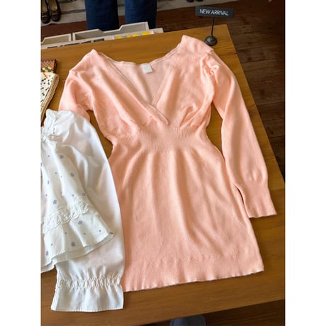 pink knit tops