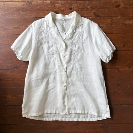 embroidery  design s/s shirt