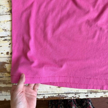 logo tee