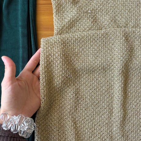 gold sleeveless dress