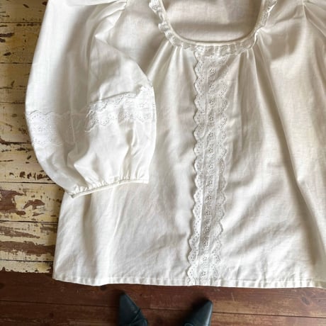 made in Austria design color blouse