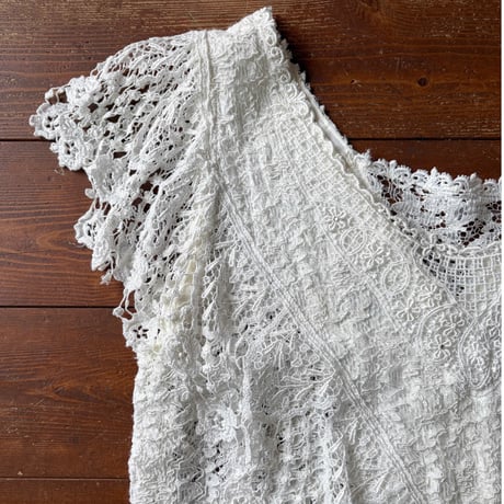 made in Italy all lace vneck  tops