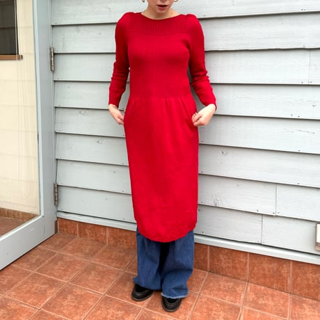 red knit dress