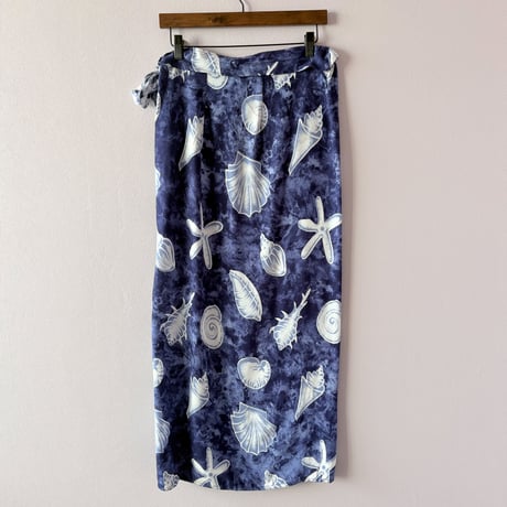 shell pattern wrap skirt