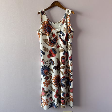 pile sleeveless dress