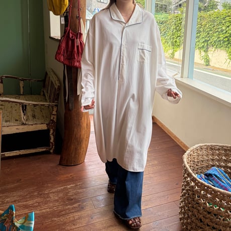 EUR sleeping shirt