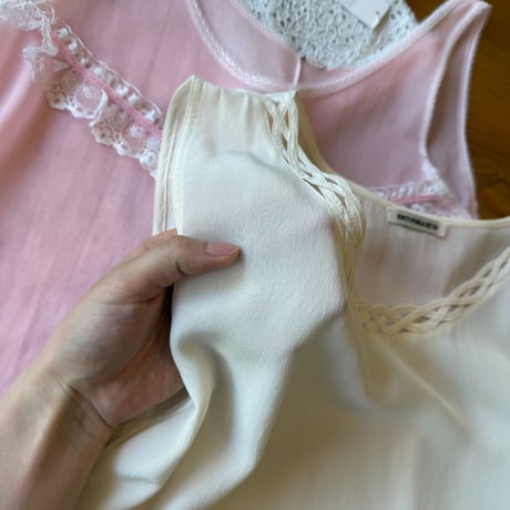 see-through silk sleeve less tops