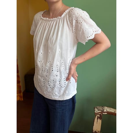 embroidery design blouse
