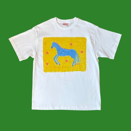 Bent horse tee