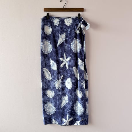 shell pattern wrap skirt