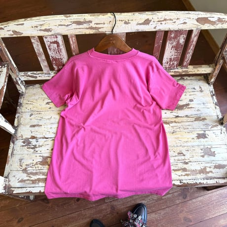 logo tee