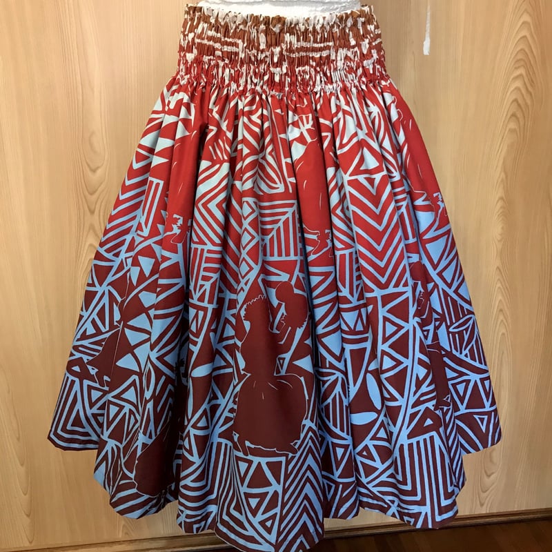 2101 新品 丈約75m フラダンス パウスカート レッド系グラデーション