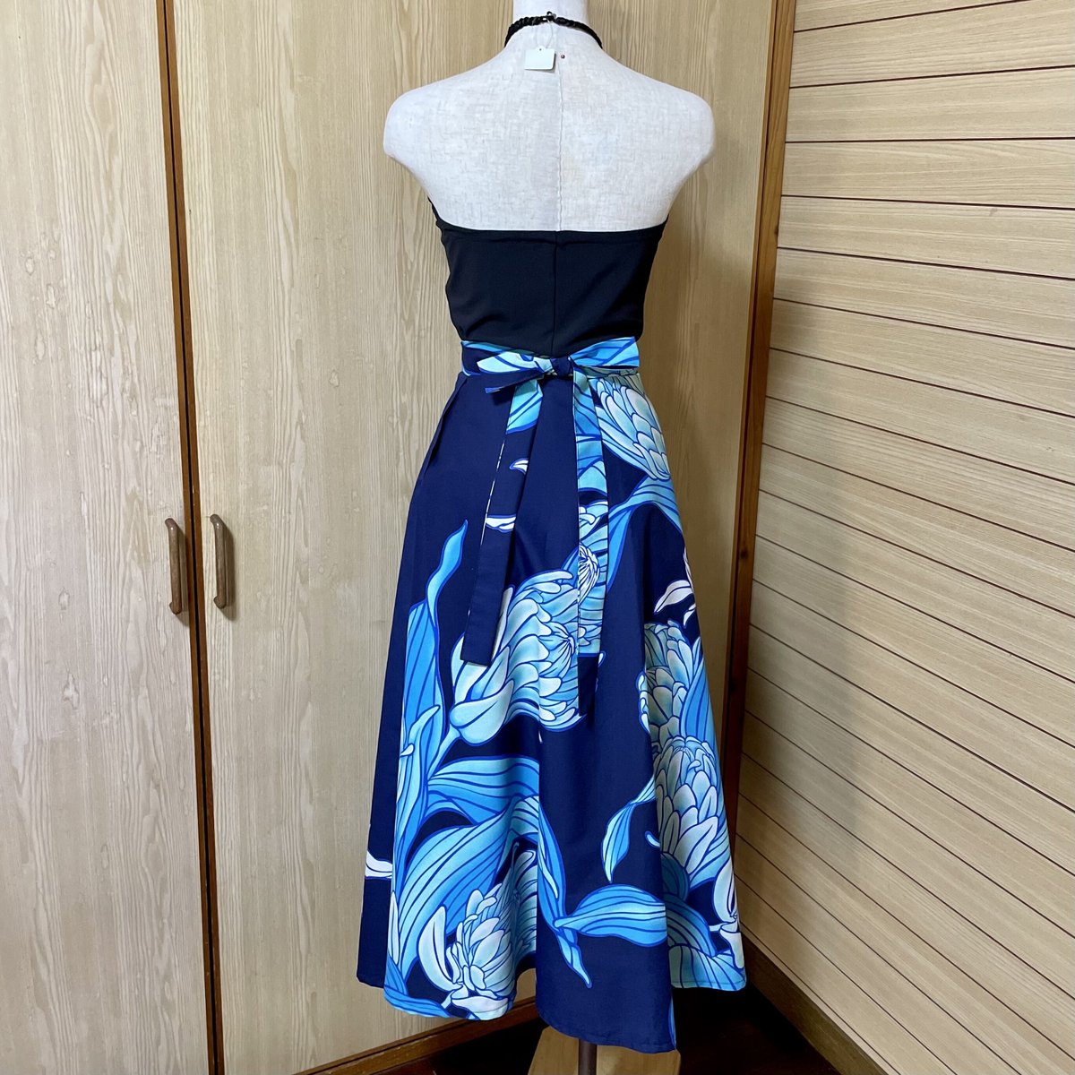 フラ巻きスカートHawaii ラップスカート】ハワイアンラップスカート (プロテア ブルー